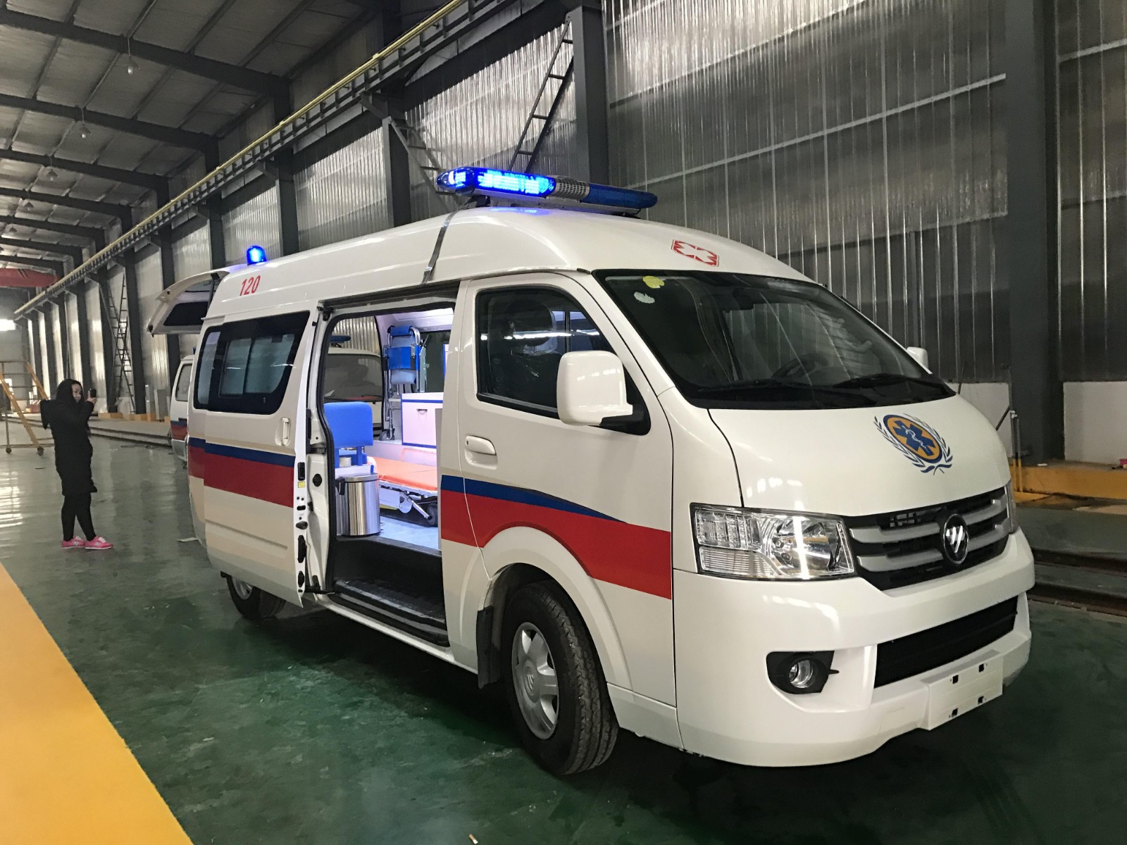 德江县救护车转院